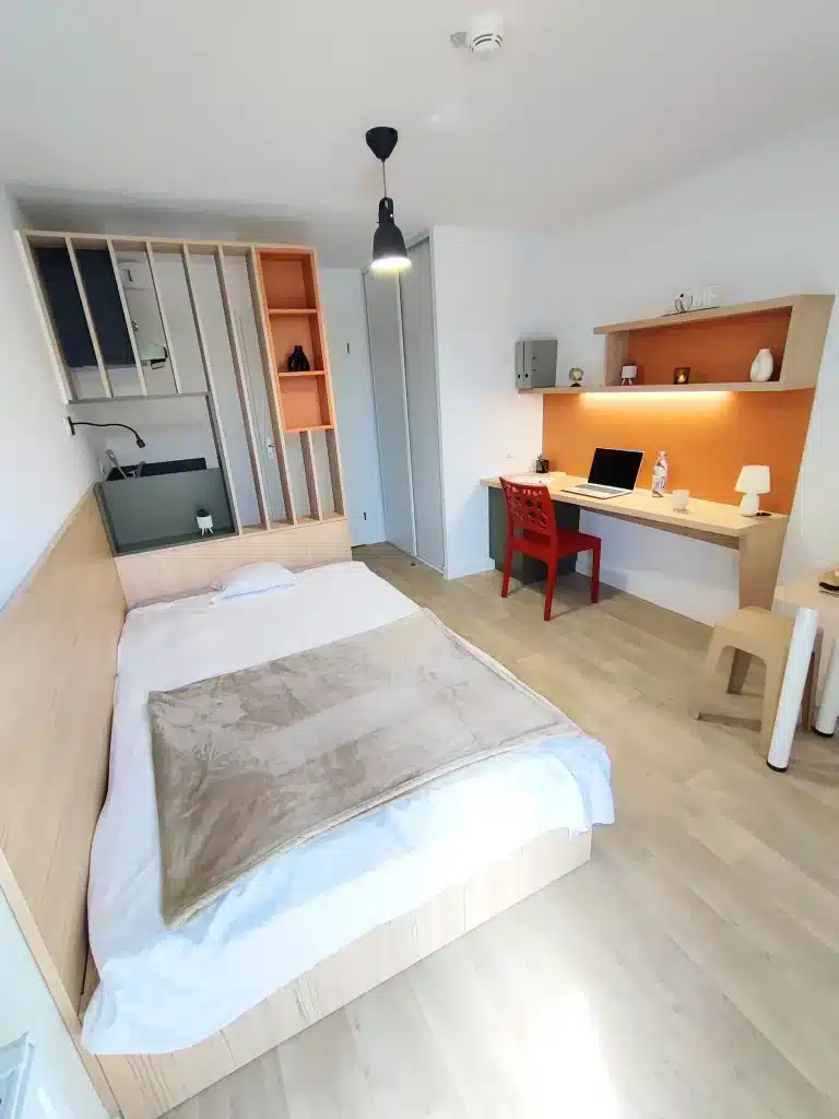 Pièce de vie studio de la résidence étudiante Amphithéâtre à Toulouse