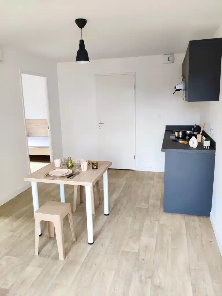 Pièce de vie appartement T3 de la résidence étudiante Amphithéâtre à Toulouse