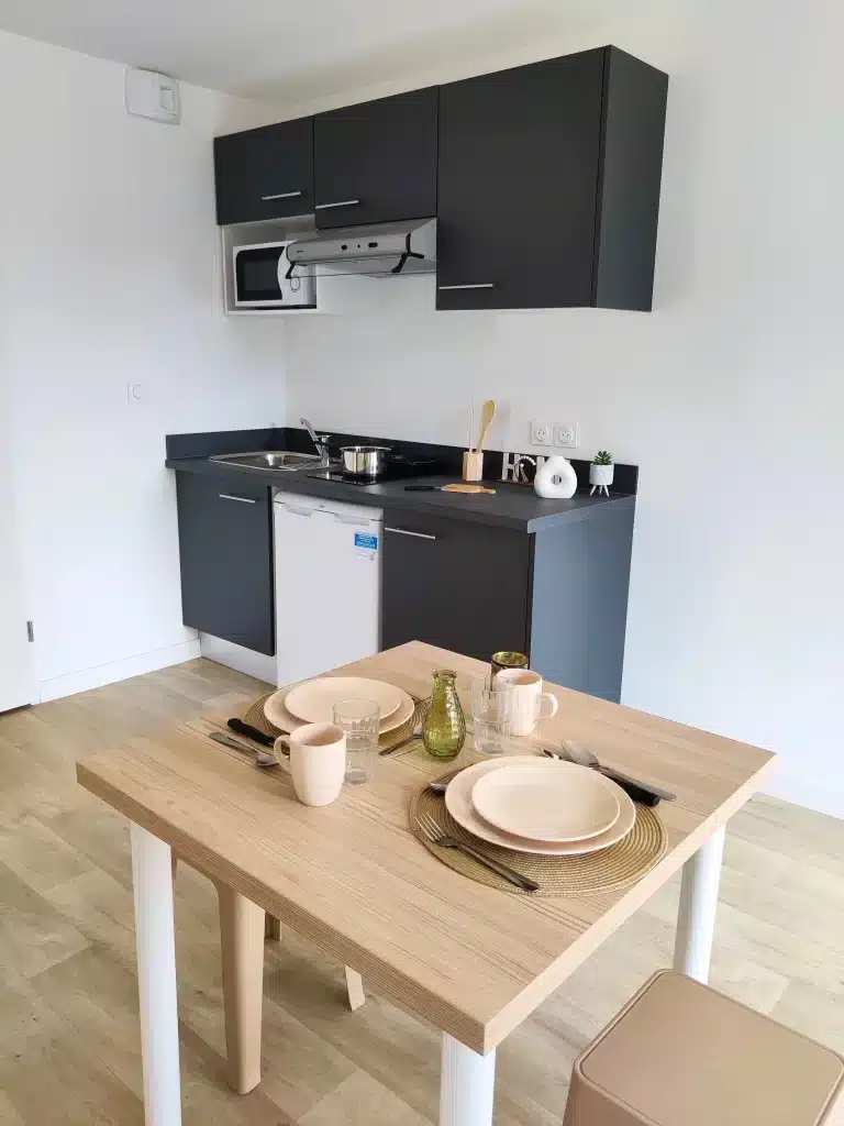 Pièce de vie appartement T3 de la résidence étudiante Amphithéâtre à Toulouse
