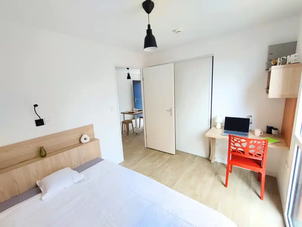 Chambre appartement T3 de la résidence étudiante Amphithéâtre à Toulouse