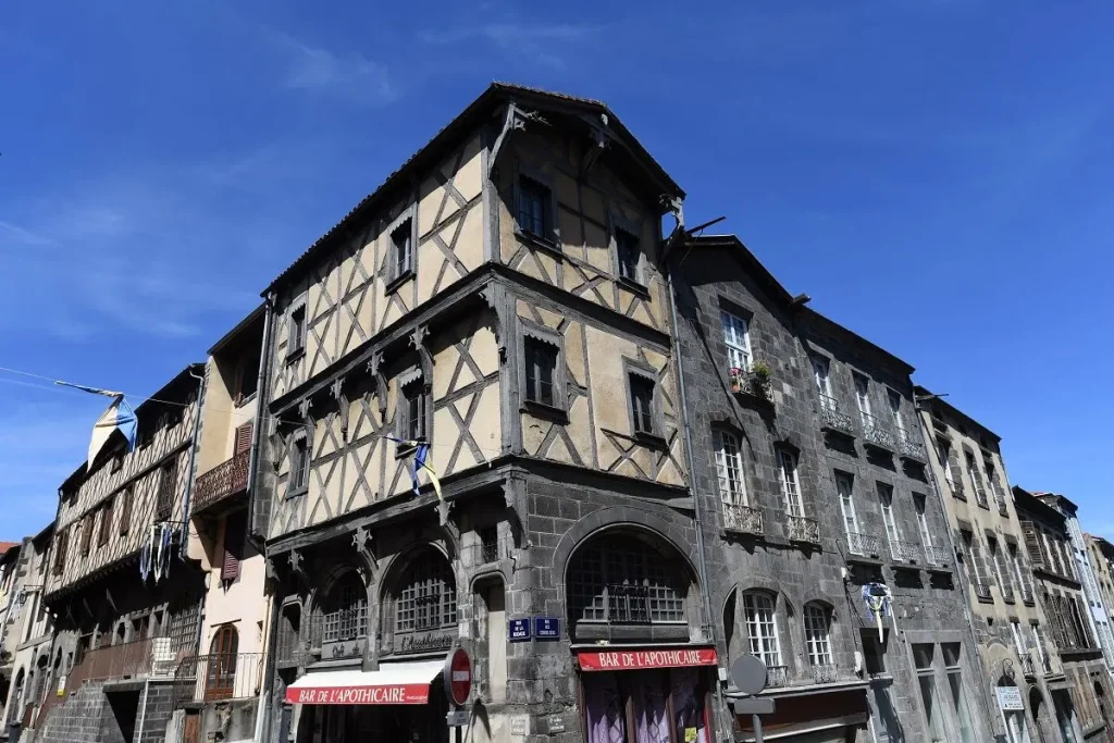 Quartier Montferrand à Clermont_Ferrand